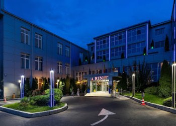 RIN Airport Hotel