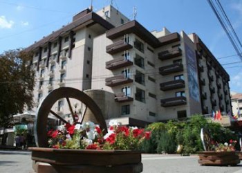 Hotel Rapsodia