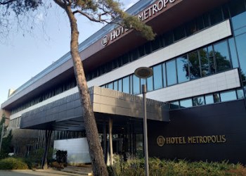 Hotel Metropolis