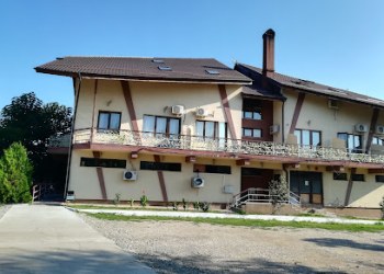 Complex Turistic Valea Iazurilor