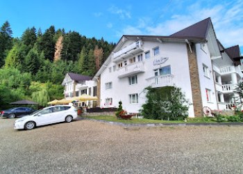 Casa Avram
